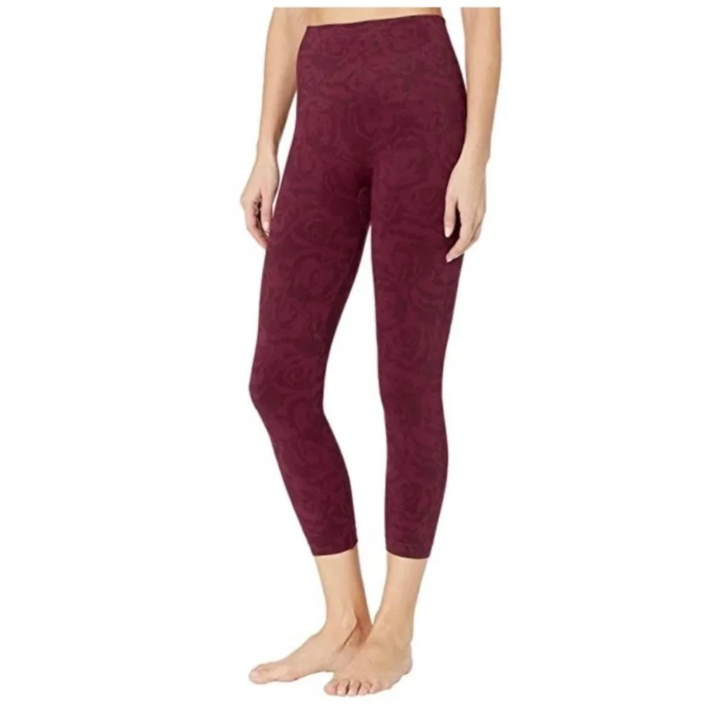 Spanx Look at Me Now Cropped Garnet Rose Seamless Leggings - Picture 1 of 8